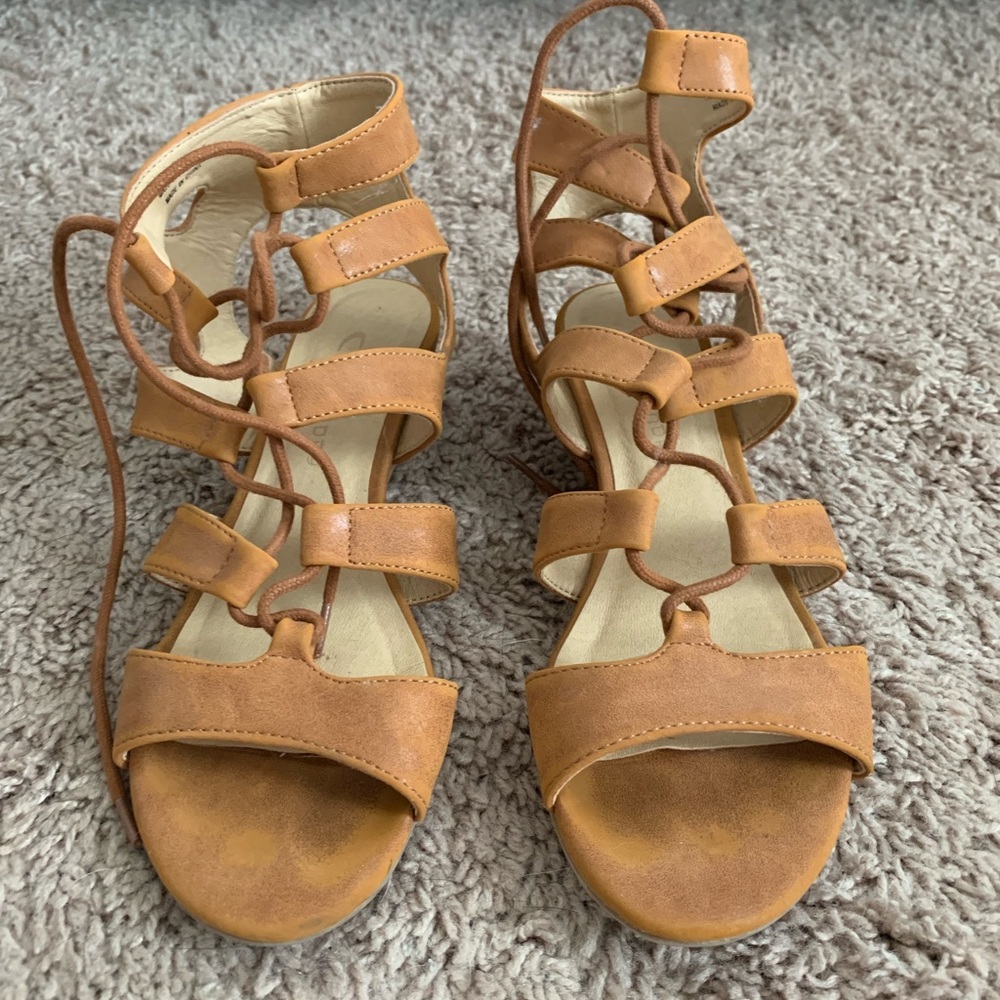 Chinese Laundry Sandals